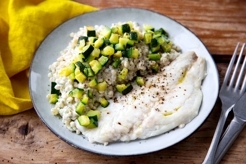 Dorade risotto orge courgettes